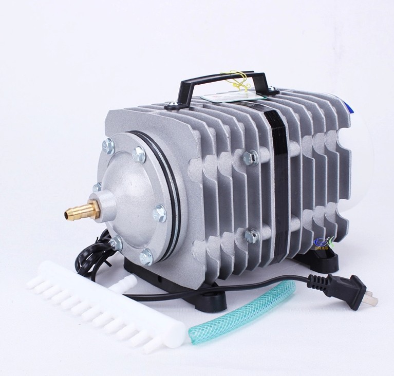 サンサン ACO-008 138W DCエアポンプ 水槽、池 - Aquarium Marine Color のレビューと価格