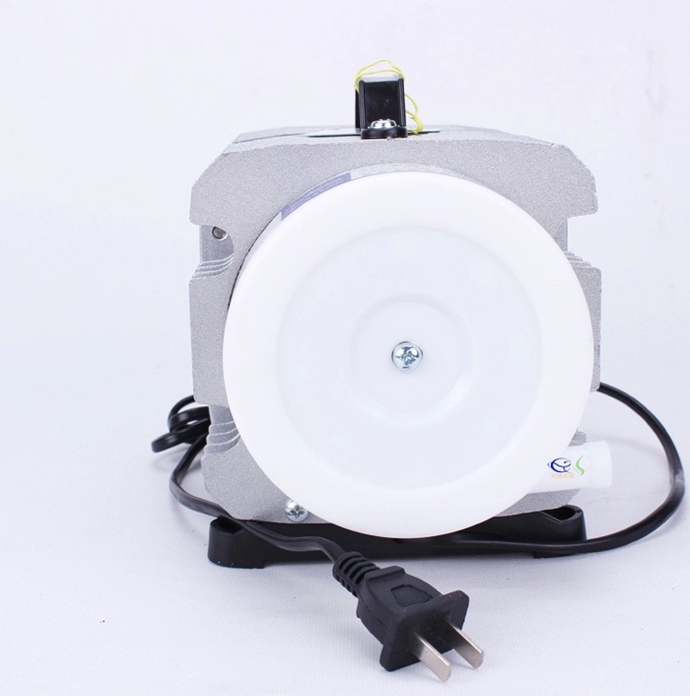 サンサン ACO-008 138W DCエアポンプ 水槽、池 - Aquarium Marine Color のレビューと価格
